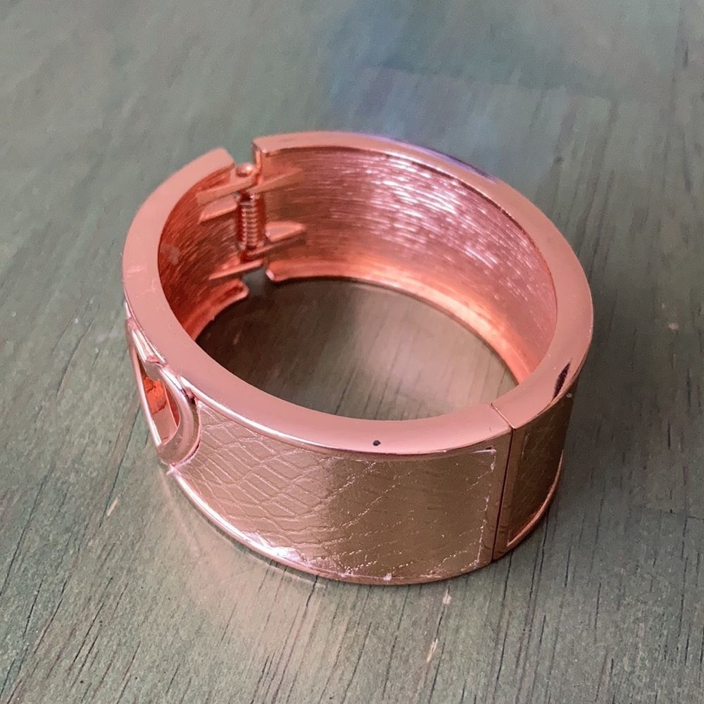 Bangle! - Picture 4 of 5